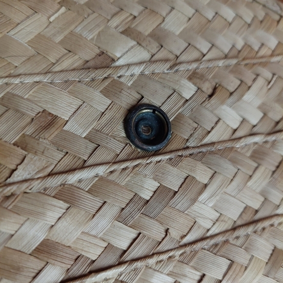 Vintage* Straw & Leatherette 1/4 Fold Handbag - Picture 6 of 10